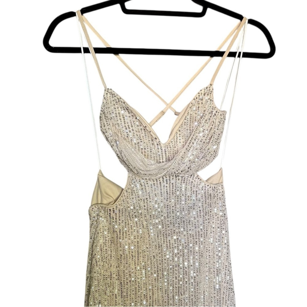 NWT Hello Molly Sparkling Moment Maxi Dress Silver - Picture 4 of 9